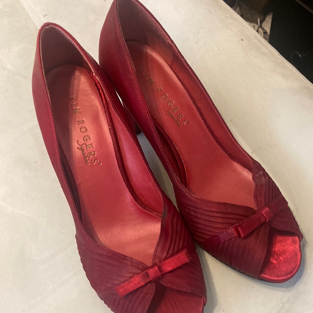 Kim rodgers red velvet heels